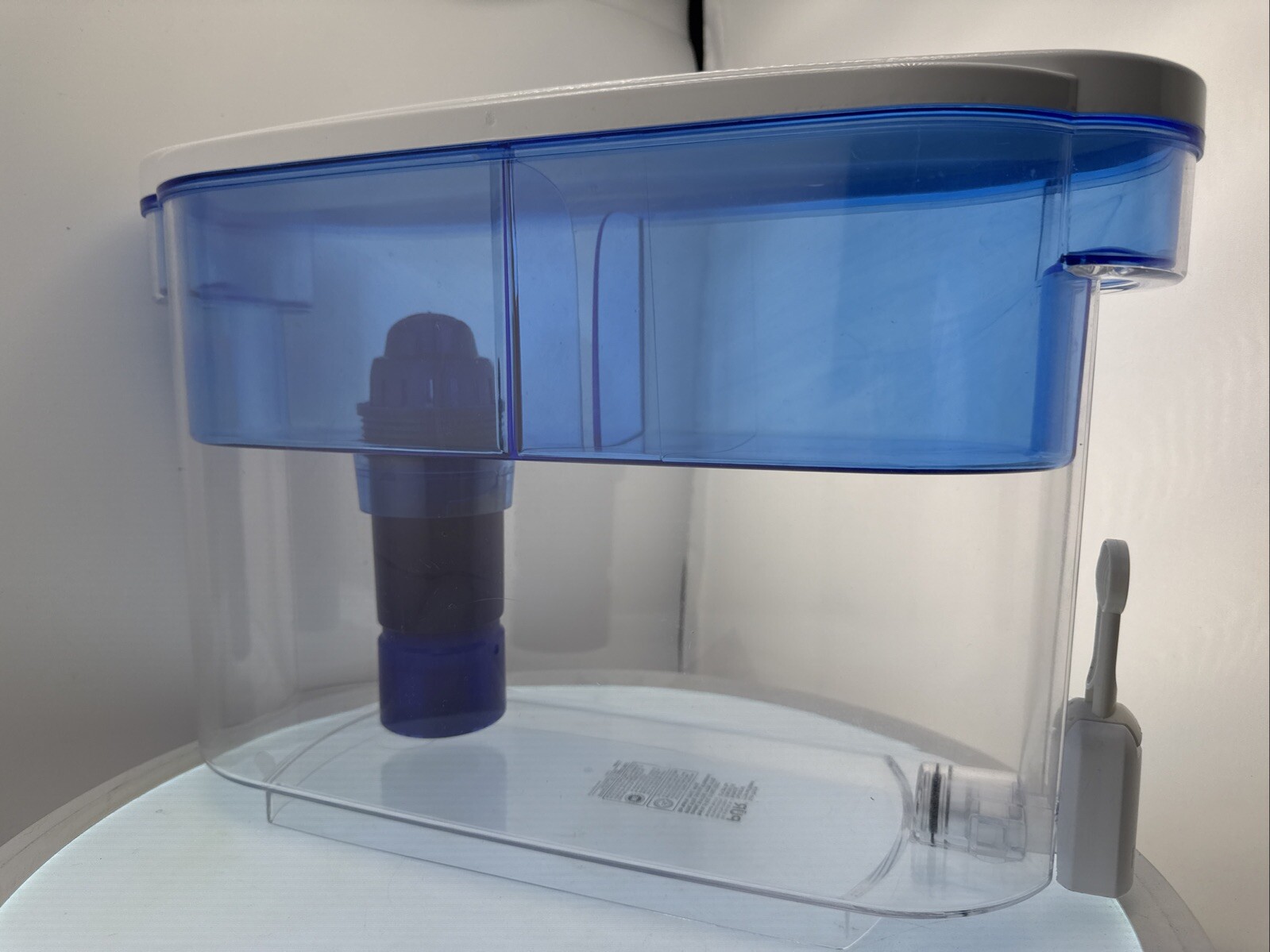 PUR Classic 30-Cup Water Dispenser Filtration System – Blue/White