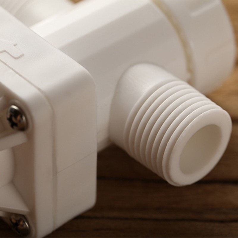 Adjustable Pressure Reducing Valve 1/2in 3/8in 1/4in Water Pressure Regulator