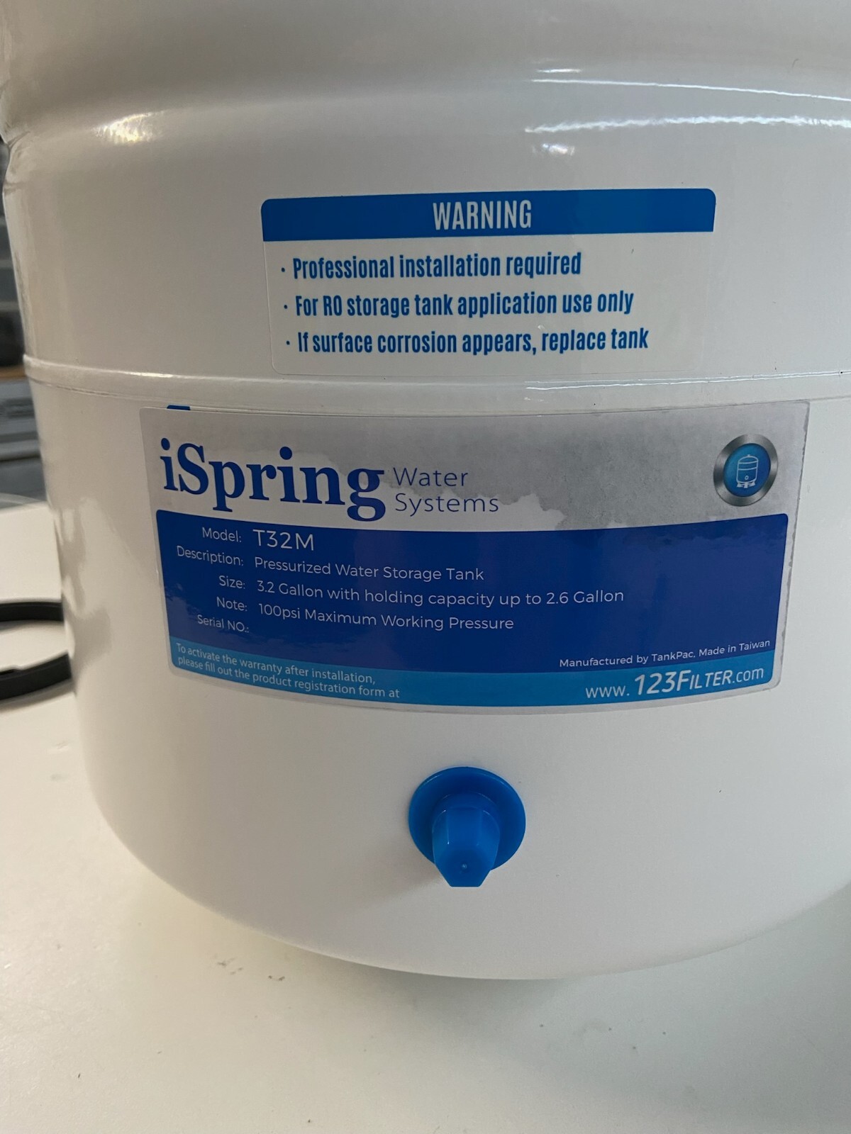 i spring Ro Holding Tank Model # T32M 3.2 Gal holding Capacity 2.6 Gal 100 psi