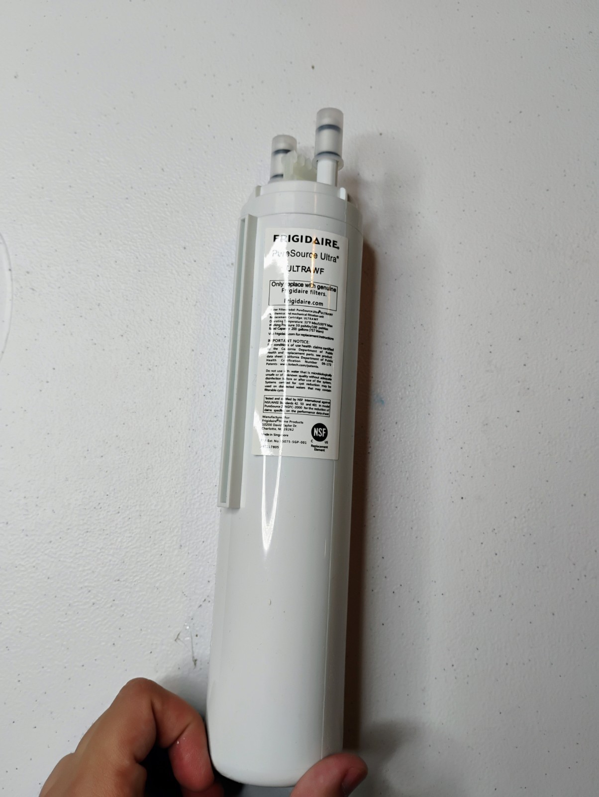 Frigidaire Water Filtration Filter, 1 Count, White