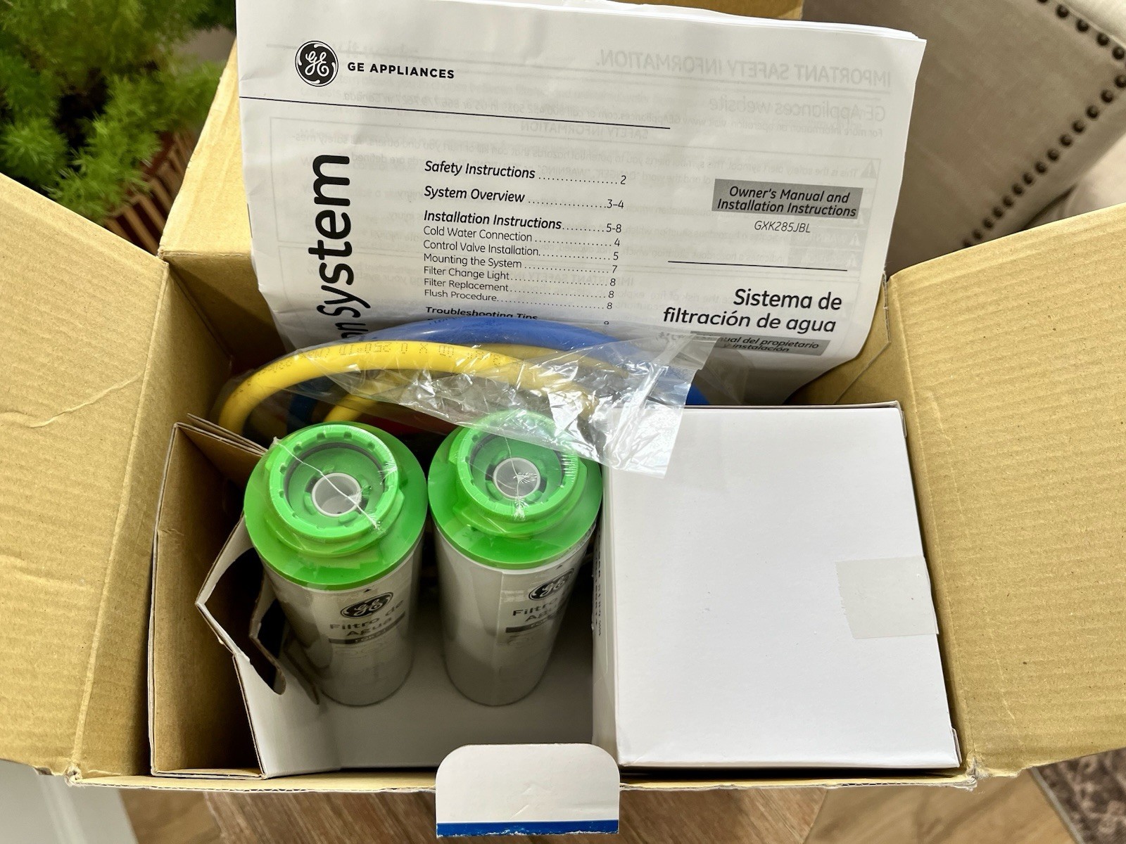 GE GXK285JBL Under Sink Dual High Flow Water Filtration System NEW In Damage Box