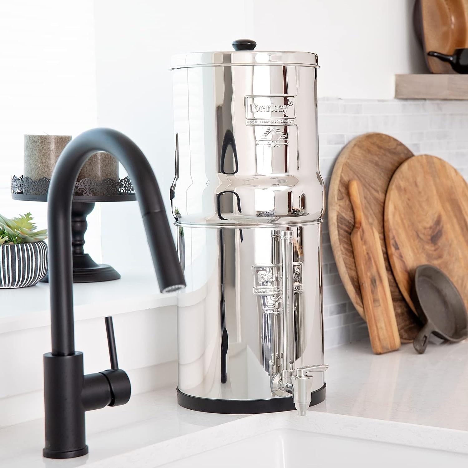 Gravity-Fed Water Filter System with 2 Black Berkey Elements Plus Deluxe 7″ Stai
