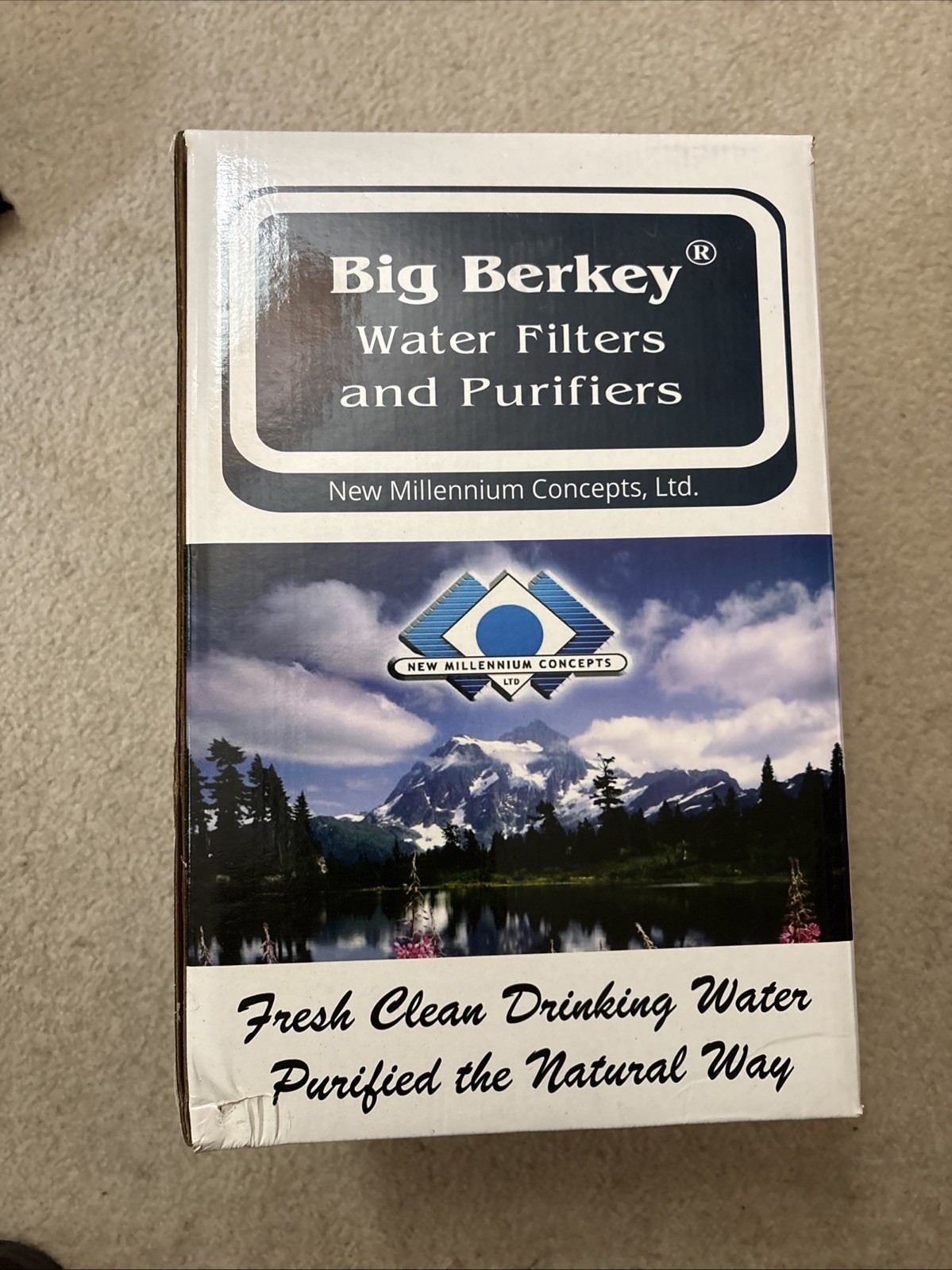 Berkey Water Purification AISI 304 Stainless Steel 2.1 Gallon New Sealed