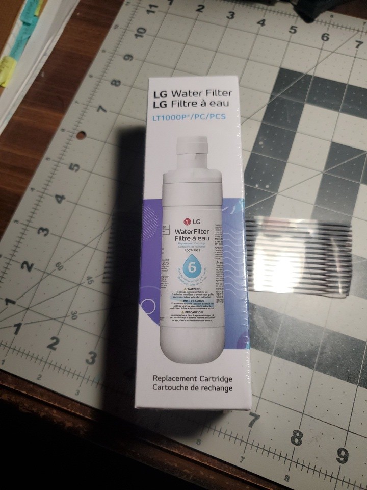 LG LT1000P 6Month / 200Gal Capacity Replacement Refrigerator Water Filter M13