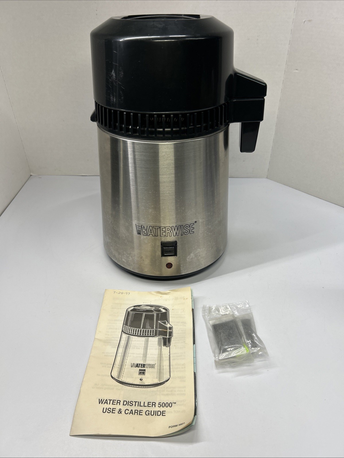 WaterWise 5000 Water Distiller Purifier stainless Base Unit No Carafe Tested