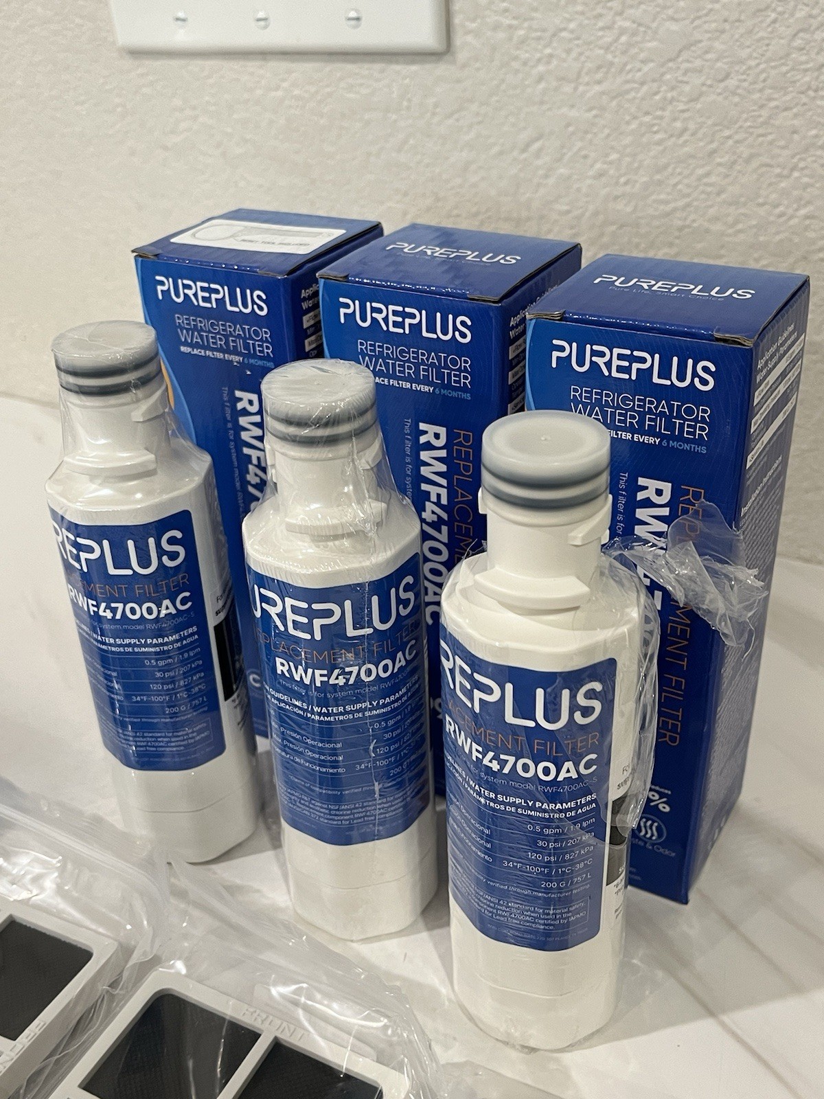 PurePlus RWF4700AC Water Filter 3 Pack & AF004 Carbon Air Filter 3 Pack