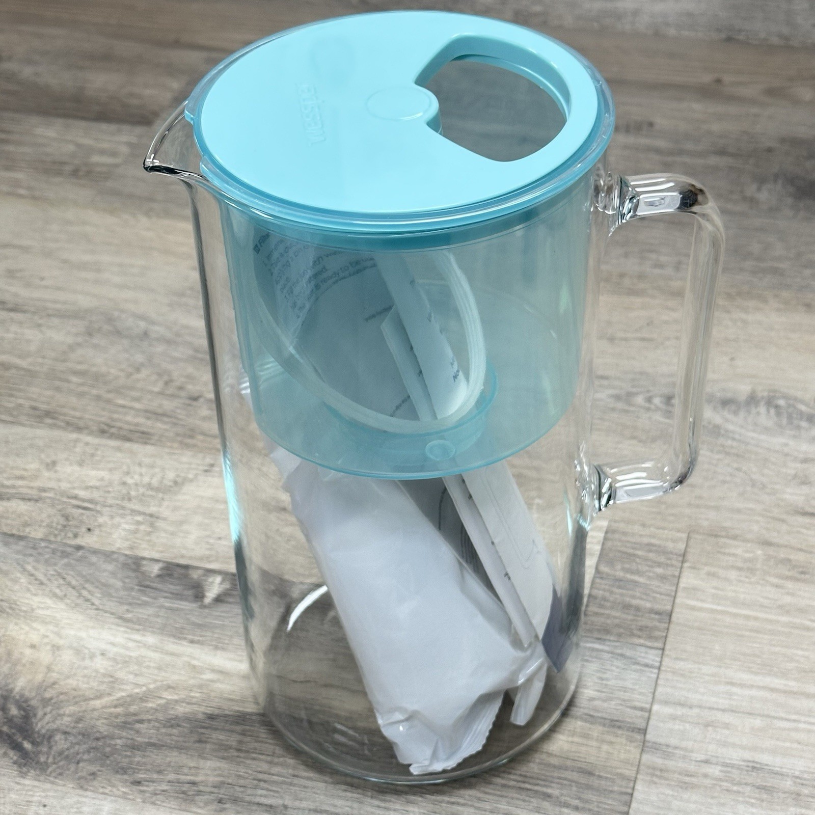 Wessper D2, 2-in-1 Glass Water Filter Pitcher & Carafe, 8-Cup Capacity, Teal