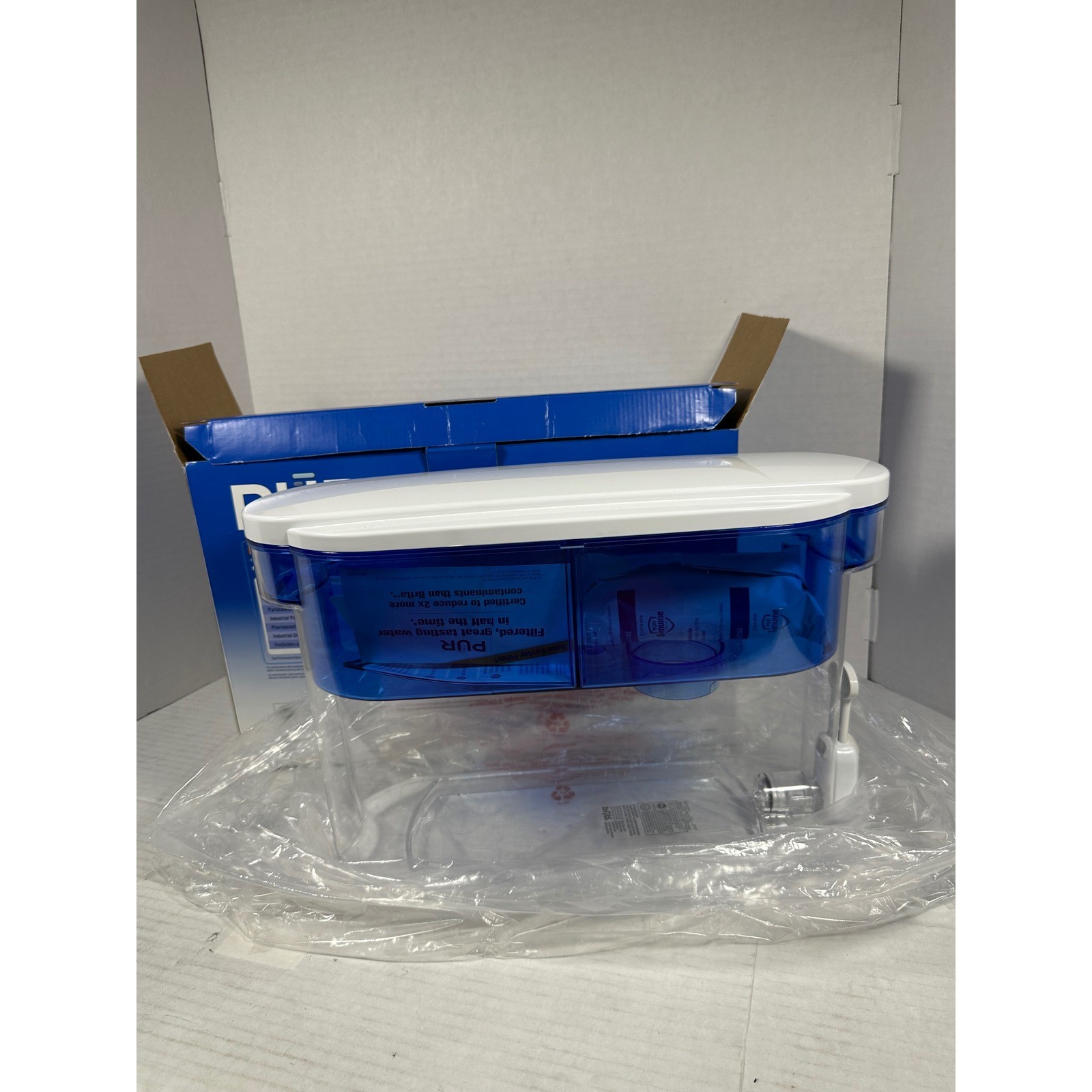 PUR Ultimate30 Cup Water Filter Dispenser MAXION Blue White DS1800Z NEW Open BOX