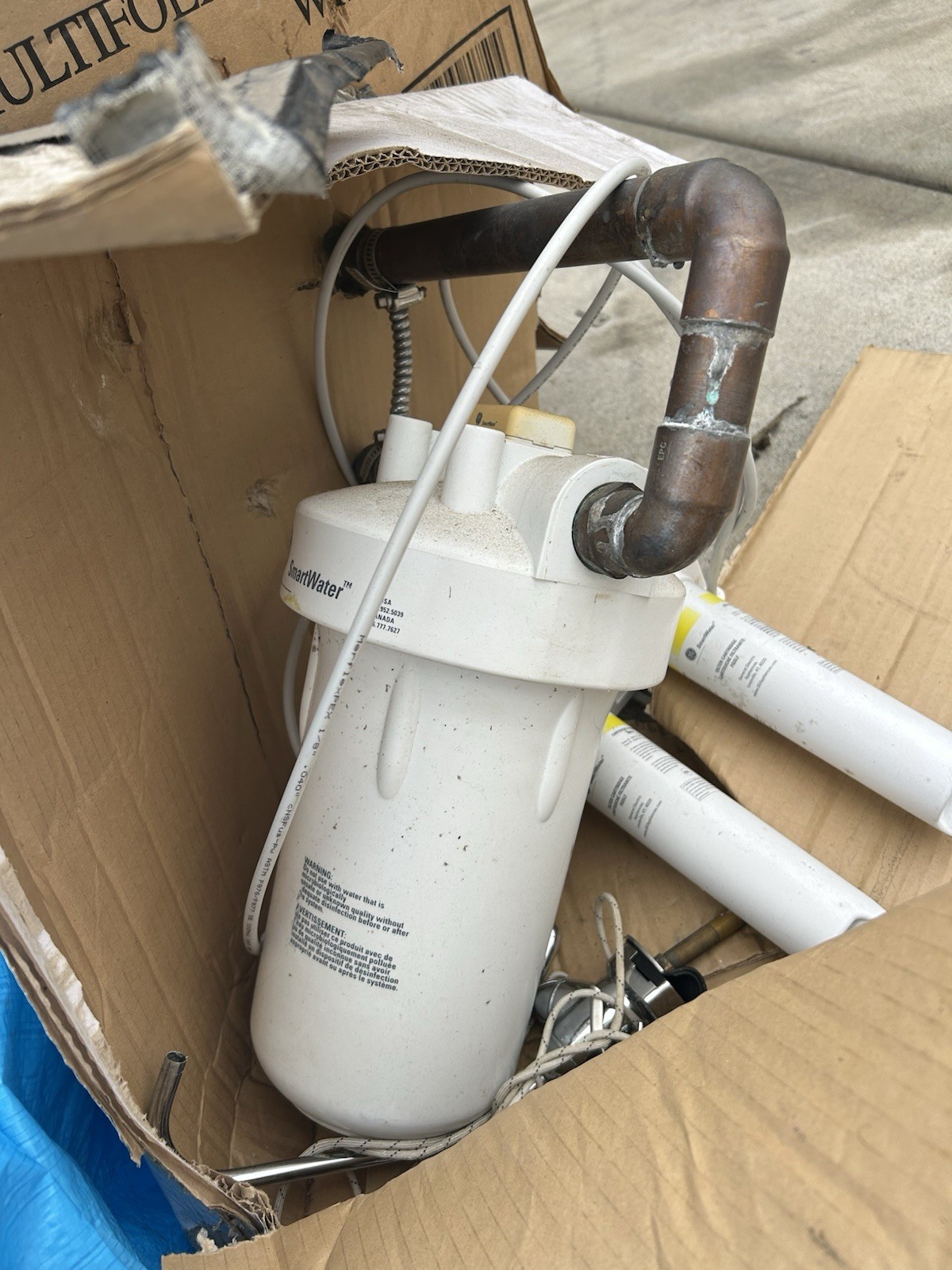 GE SmartWater Under Sink Water Filter System with Multiple Cartridges
