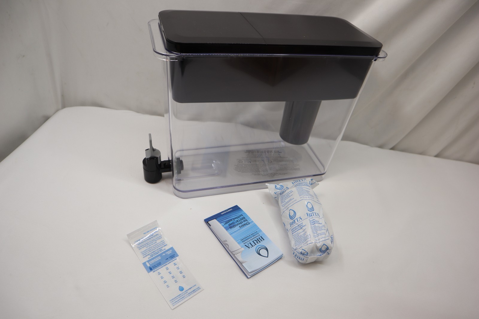 Brita XL 27-Cup UltraMax Filtered Water Dispenser W/STANDARD FILER – BLACK (NEW)