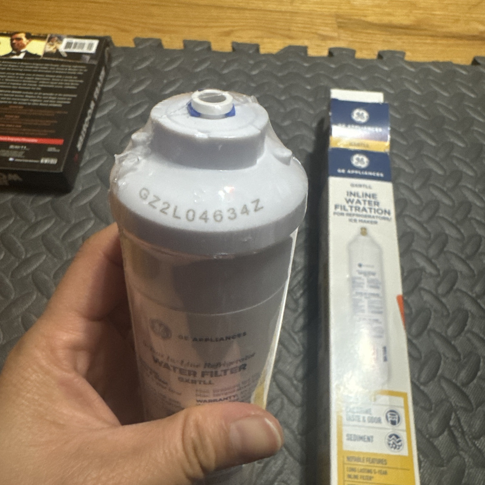 GE Appliances GXRTLL in Line Refrigerator Water Filter Ice Maker