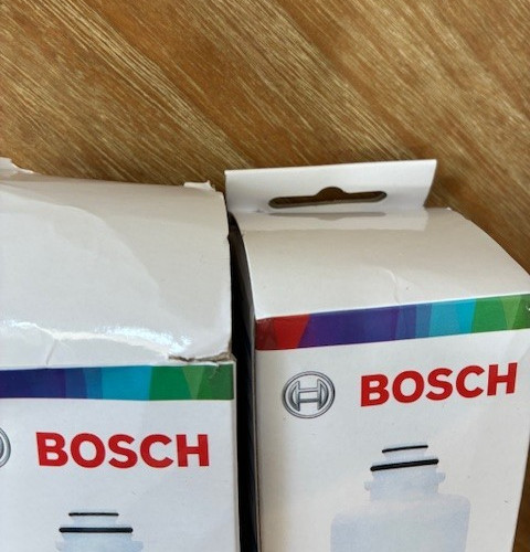 BOSCH/ Ultra Clarity Pro Refrigerator Water Filter/White #WFS200MF/WFS210MF/PK 2