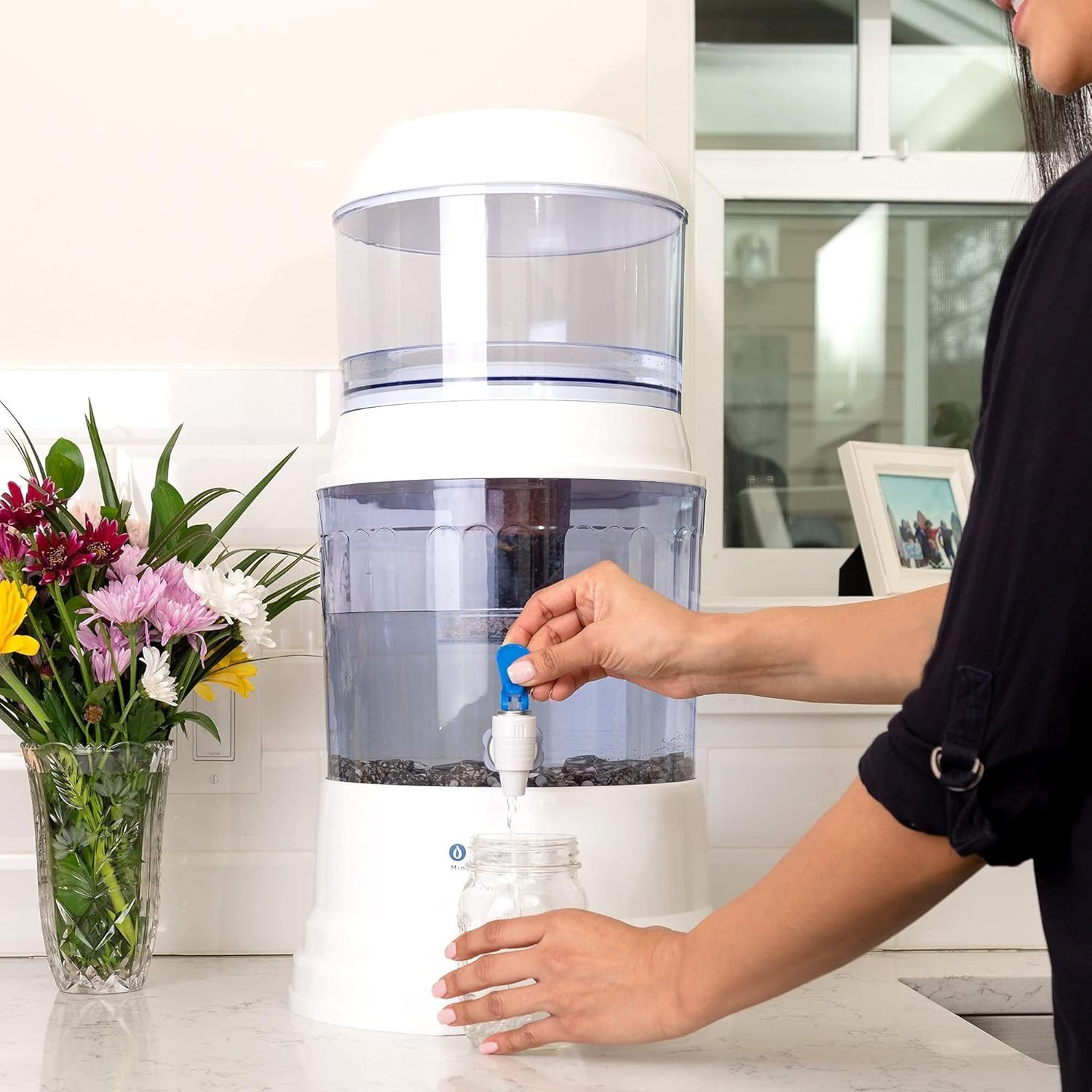 Alkaline Gravity Water Filter | Removes Chlorine & Fluoride | Countertop Model