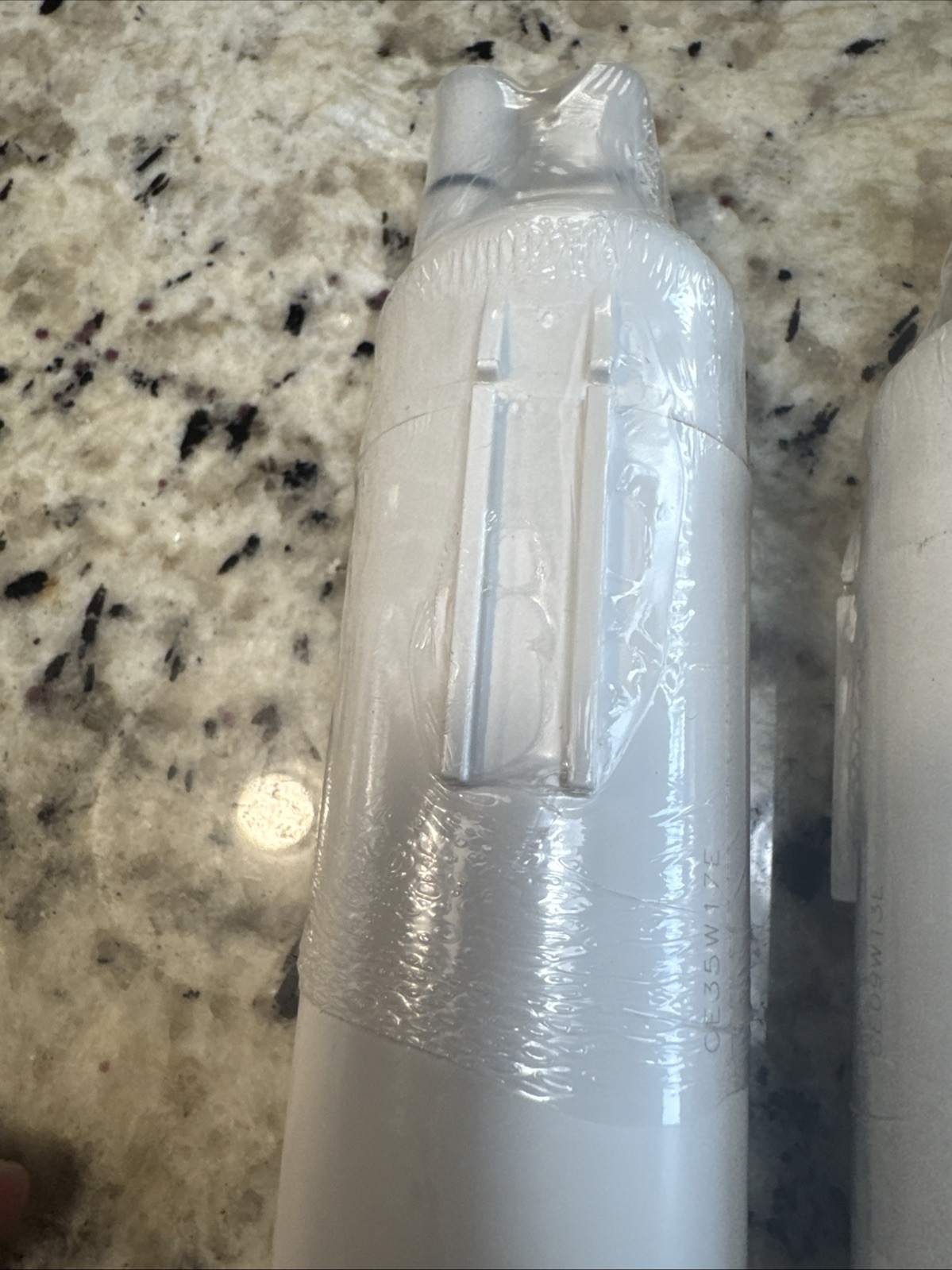 2 pack HDX EQW-1 Refrigerator Water Filter 1010 871 993