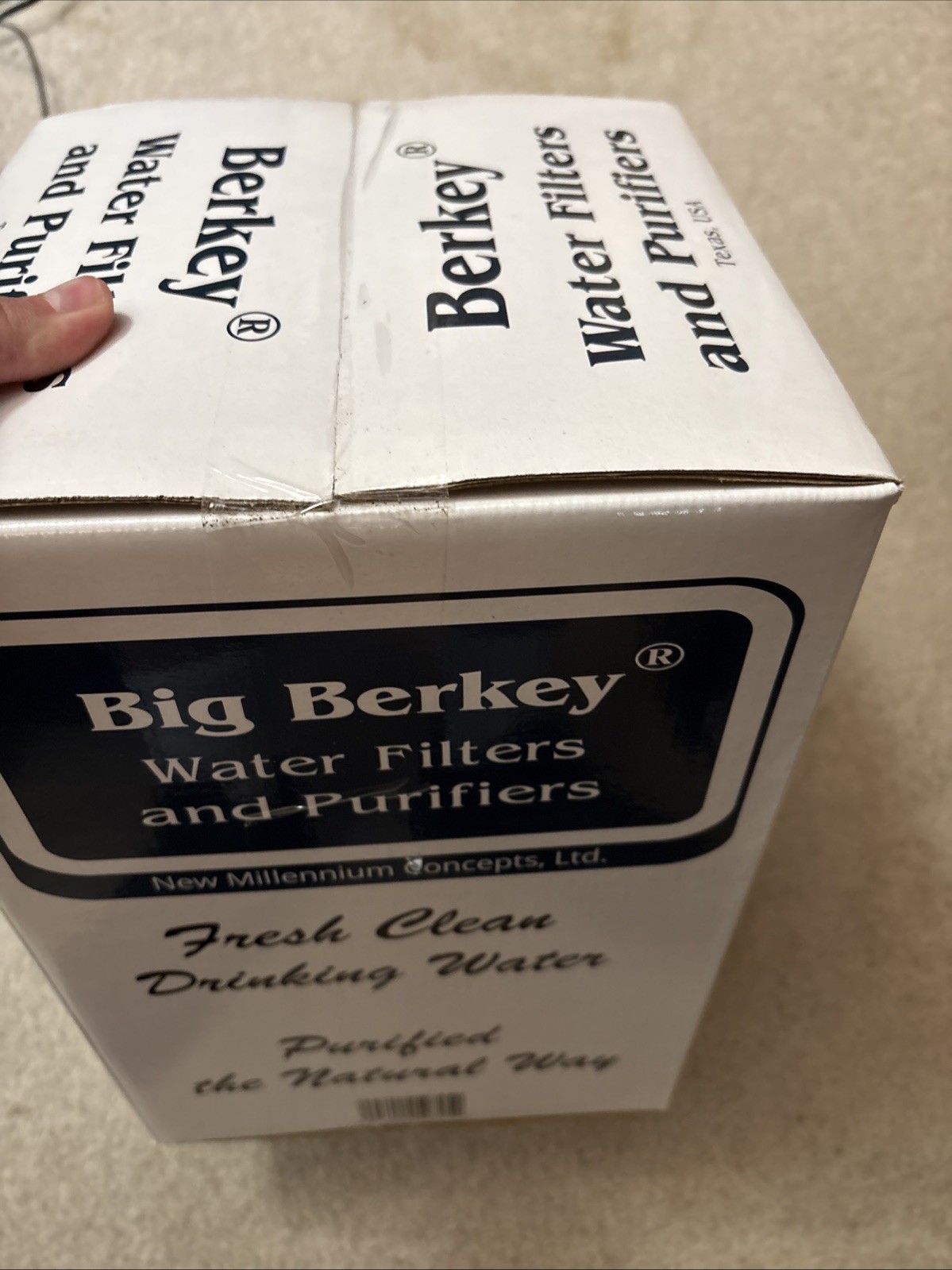 Berkey Water Purification AISI 304 Stainless Steel 2.1 Gallon New Sealed