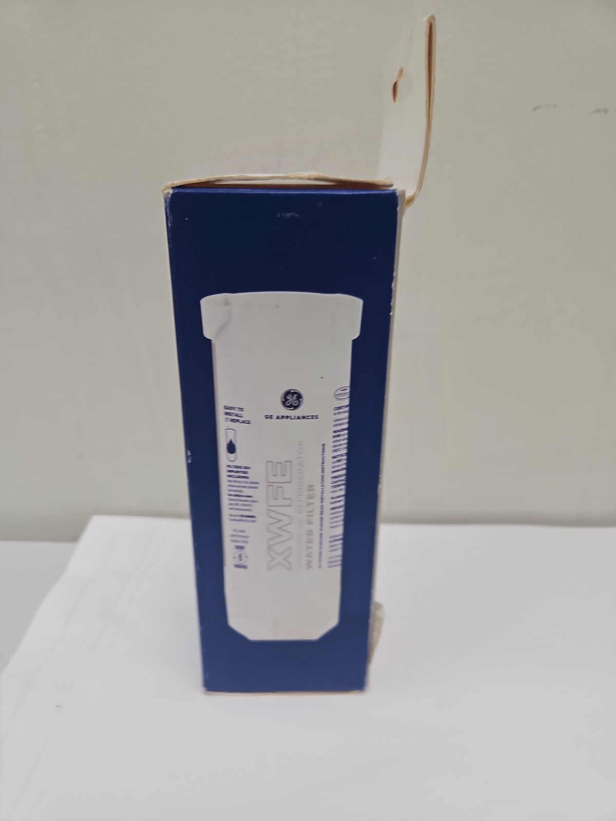 GE XWFE Refrigerator Water Filter – White