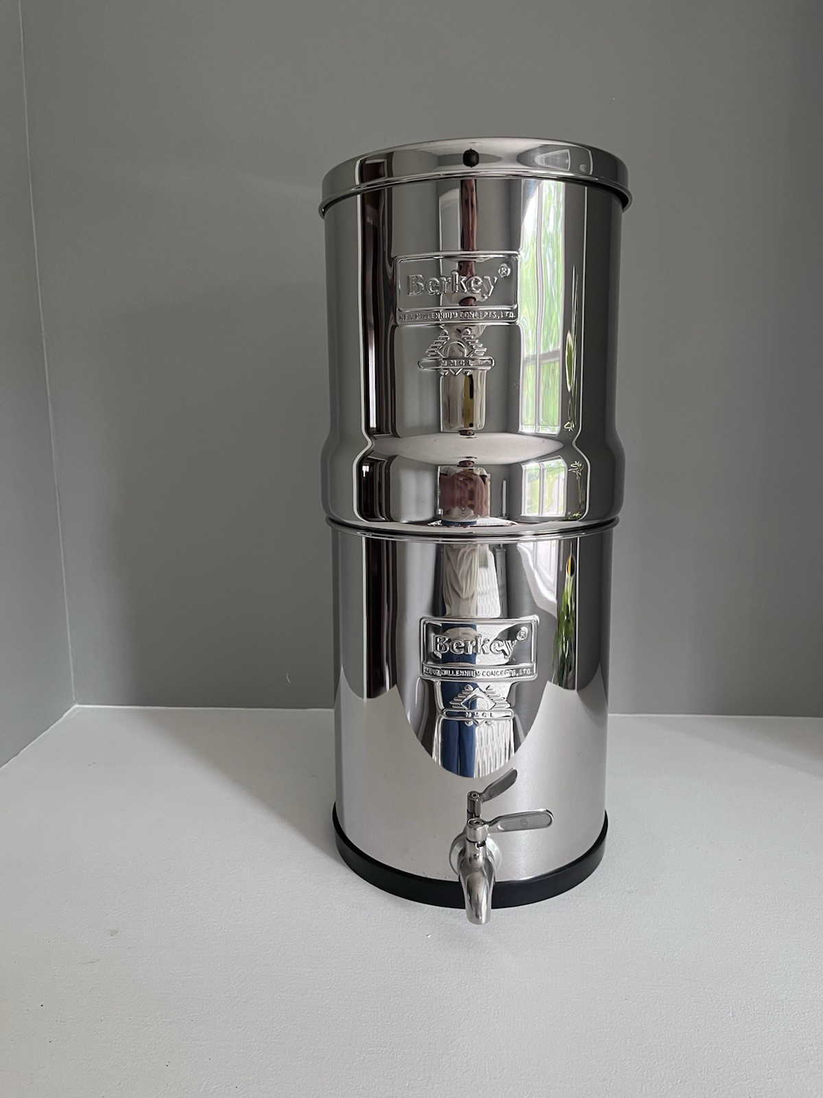 Berkey Stainless Steel Countertop Gravity Water Filter w/ Spigot, 2 Elements