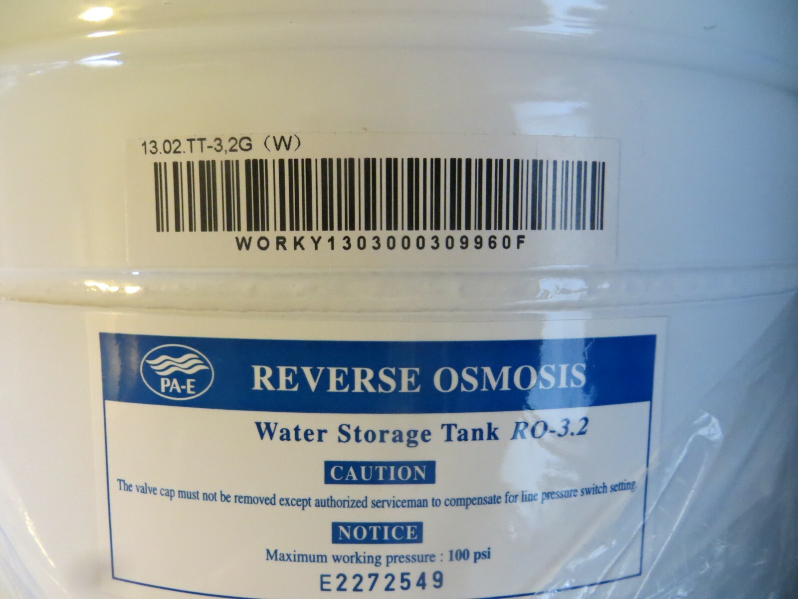 Pressurized Water Storage RO 3.2 Gallon Tank 1/4″ NPT