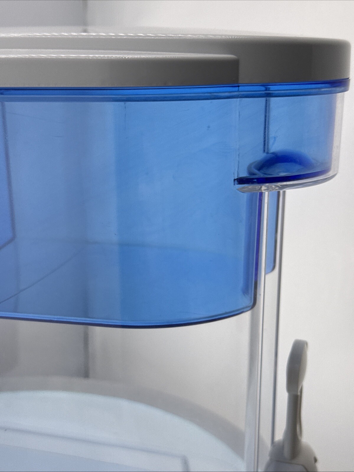 PUR Classic 30-Cup Water Dispenser Filtration System – Blue/White