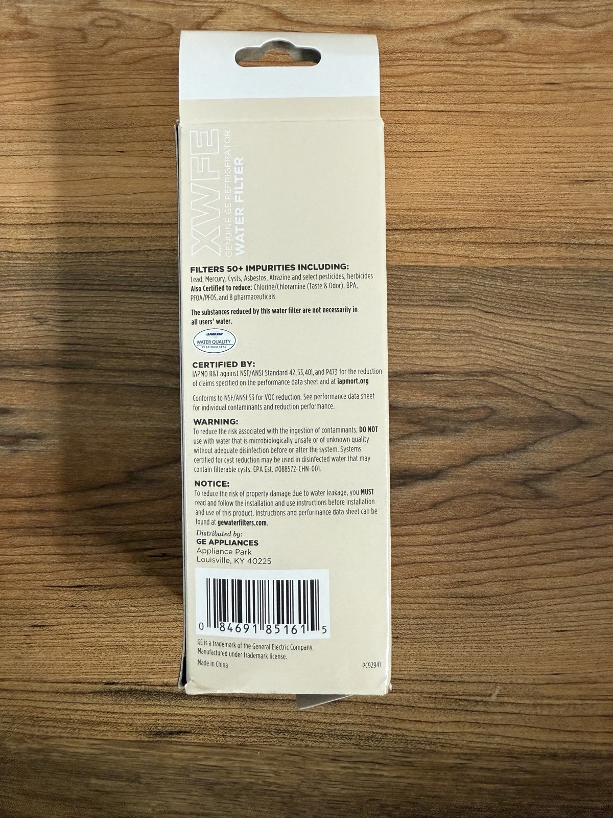 GE XWFE Refrigerator Water Filter Replacement Filter NEW SEALED IN BOX. NO CHIP