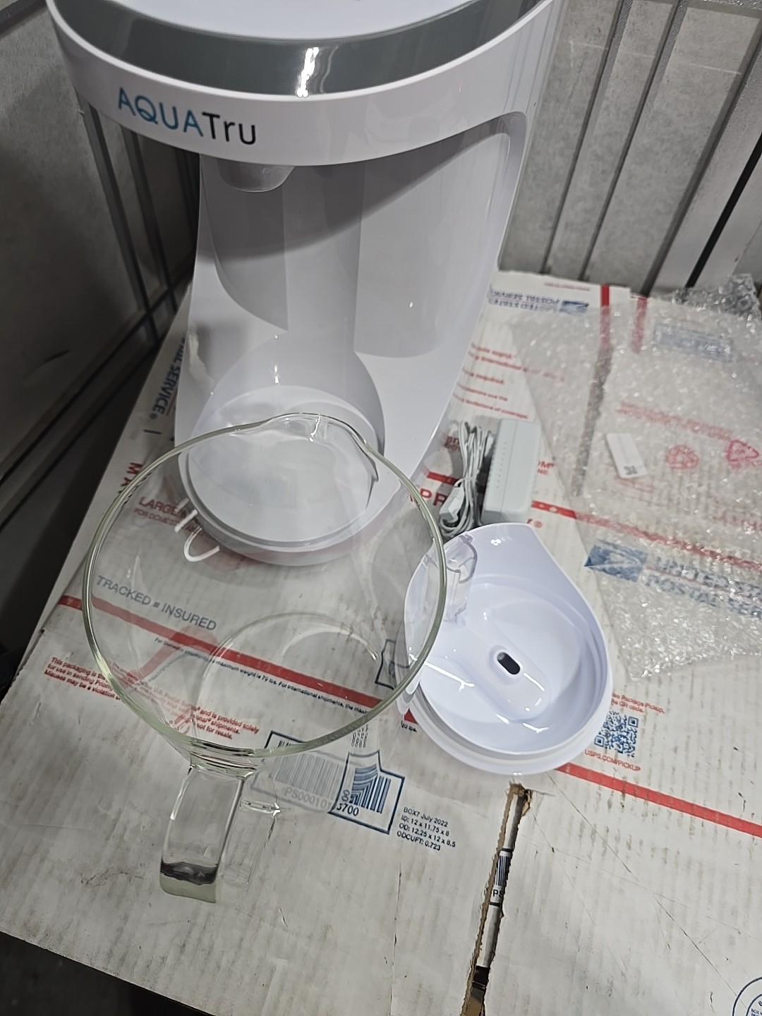 Genuine AquaTru Carafe Countertop Water Purifier – Model AT100 *NO FILTERS* MINT