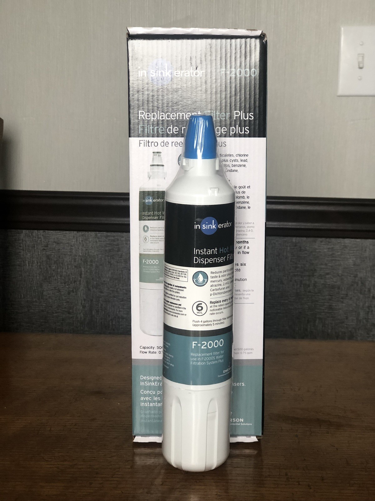 INSINKERATOR F-2000 Under Sink Water Filter Replacement Cartridge for INSINKE…