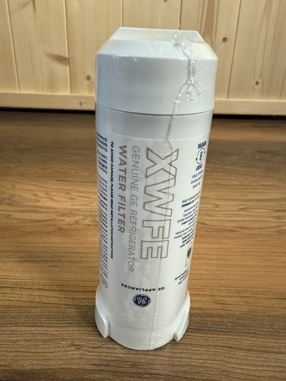 GE XWFE Refrigerator Water Filter Replacement Filter NEW SEALED IN BOX. NO CHIP