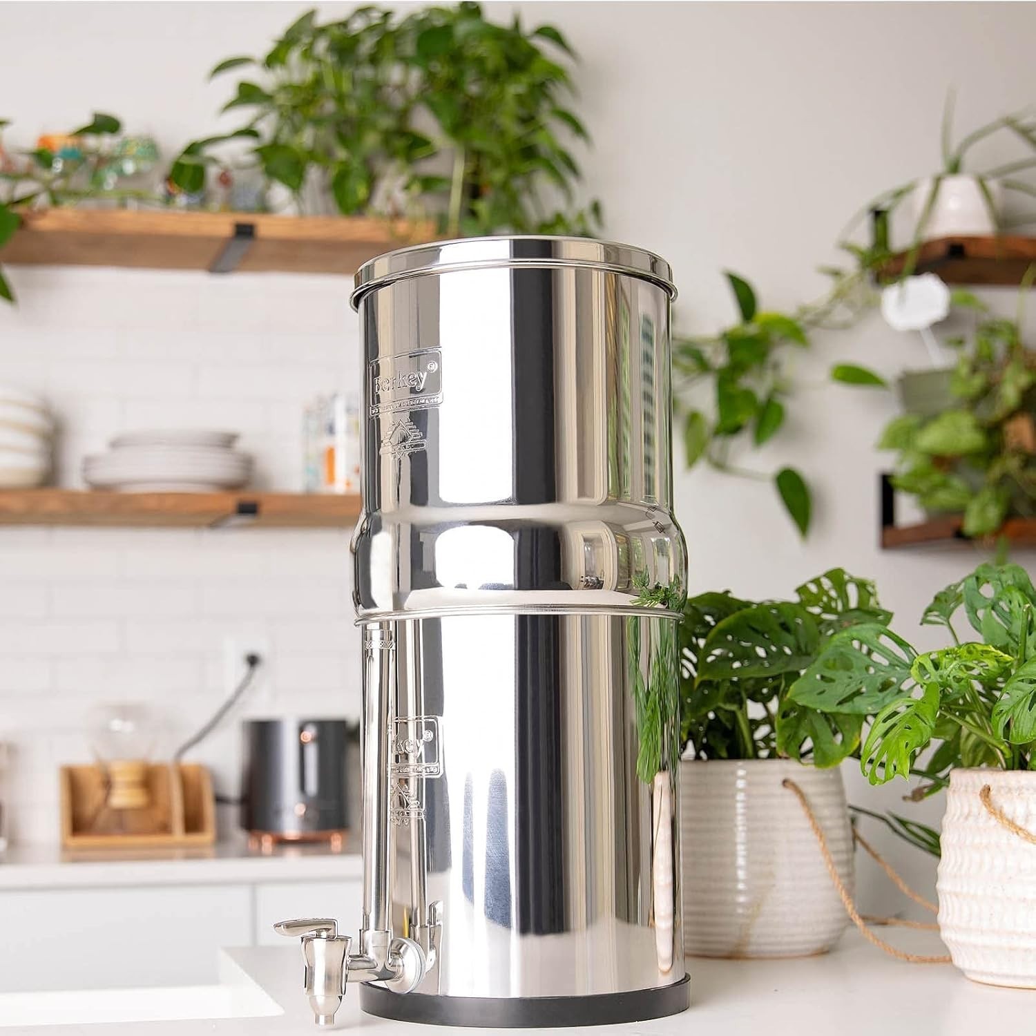 Gravity-Fed Water Filter System with 2 Black Berkey Elements Plus Deluxe 7″ Stai