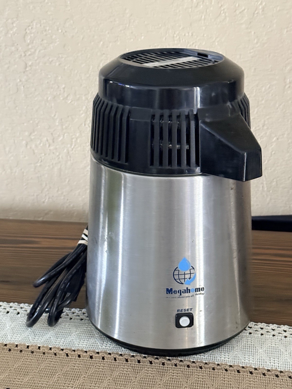 MegaHome MH943S Counter Top Water Distiller Black & Stainless No Pitcher – Used
